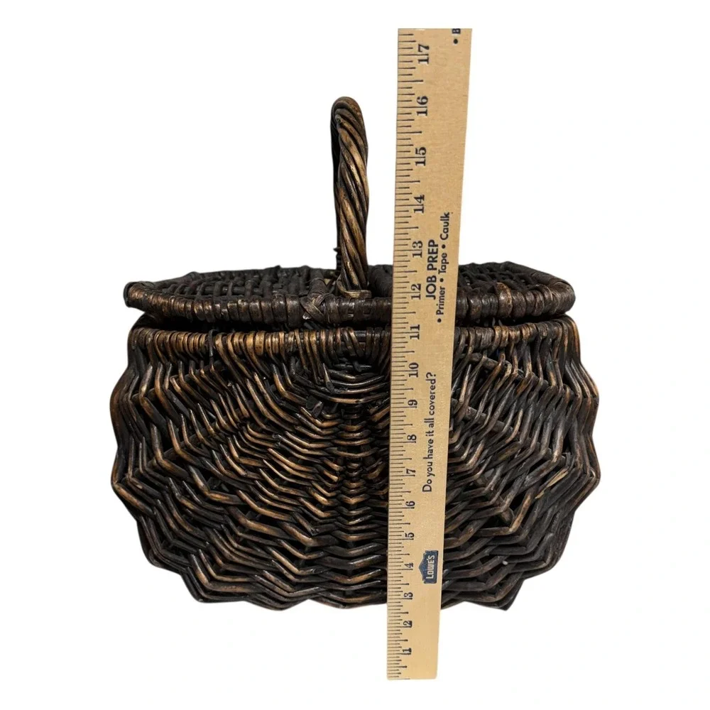 Source Unknown wicker lidded